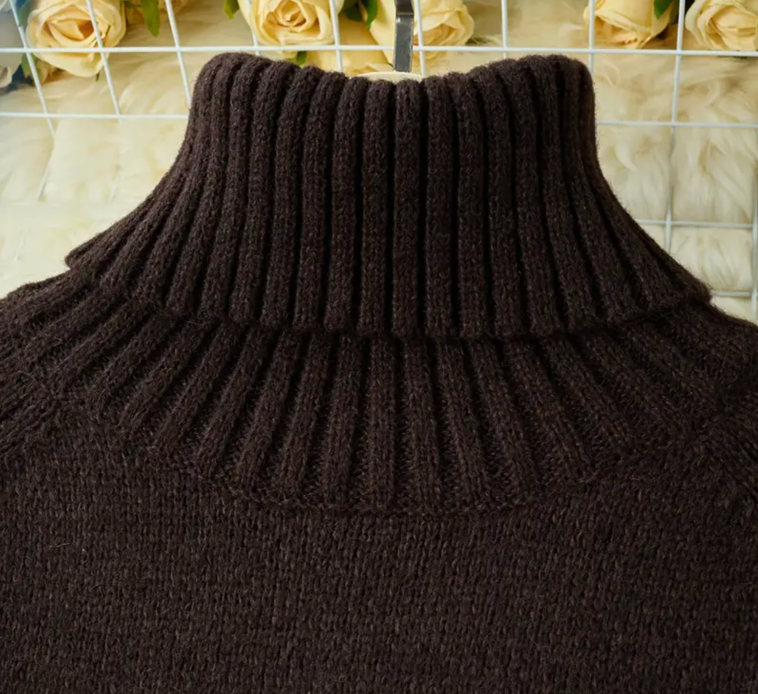 Chozen Unlimited Women’s Turtleneck Sweater – Warm Winter Layering Piece with Loose Fit & Round Neck Design